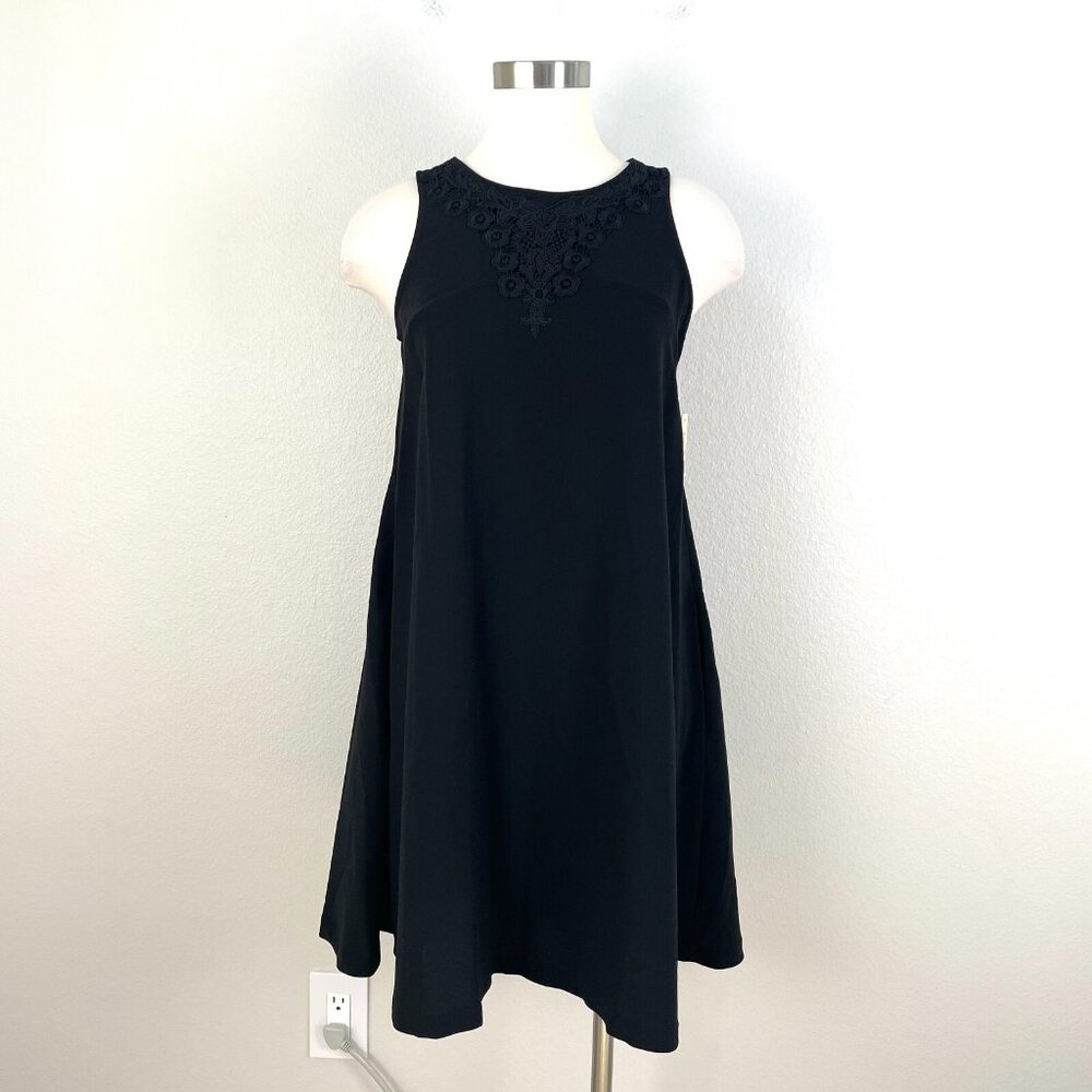 NEW Nanette Lepore Womens Size 2 Black Shift Swing Dress Sleeveless‎